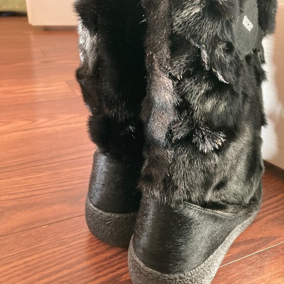 Oscar Sport Shearling-Lined Mink Boots, calf high– New, Curated, Winter Style - Picture 6 of 7